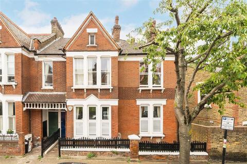 Beira Street, London SW12 3 bed maisonette for sale