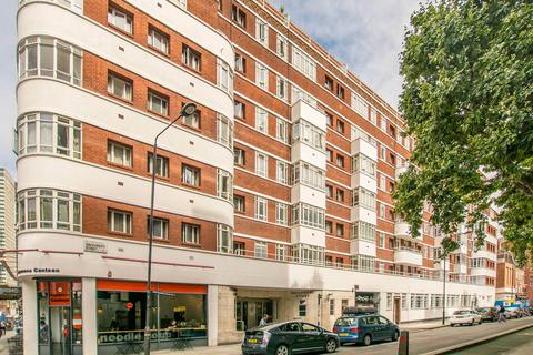 Paramount Court, Bloomsbury, London... Studio for sale