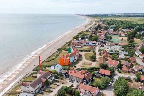Thorpeness, Suffolk 4 bed flat for sale