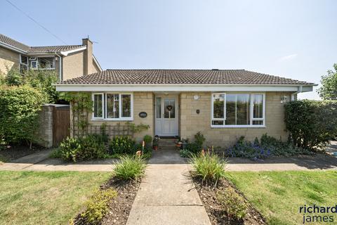 Okus Road, Swindon, SN1 2 bed detached house for sale