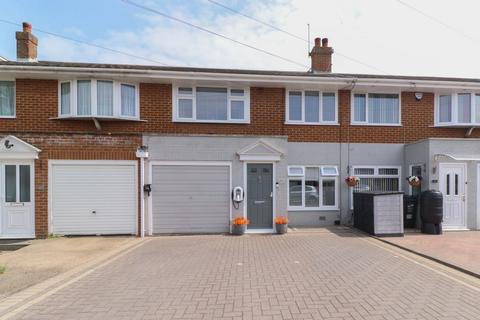 Laleham Road, Margate, Kent, CT9 3 bed terraced house for sale