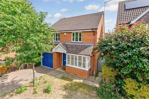 Hertsfield Avenue, Rochester ME2 3 bed detached house for sale