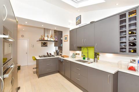 Manners Road, Southsea PO4 4 bed end of terrace house for sale
