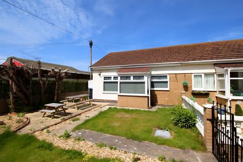 Willow Grove, Holywell CH8 2 bed bungalow for sale