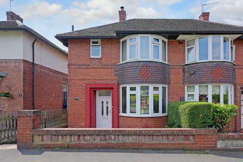 Clifton Crescent, Sheffield S9 3 bed semi