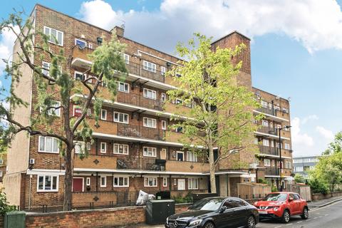Elmington Estate, Camberwell, London 2 bed apartment for sale