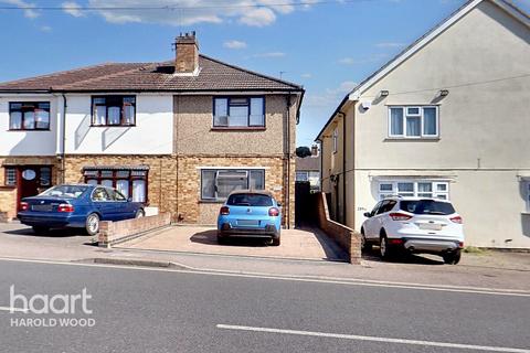 Church Road, Romford 3 bed semi