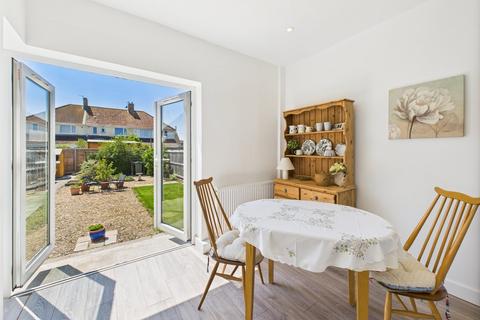 Salisbury Road, Milton... 3 bed detached bungalow for sale