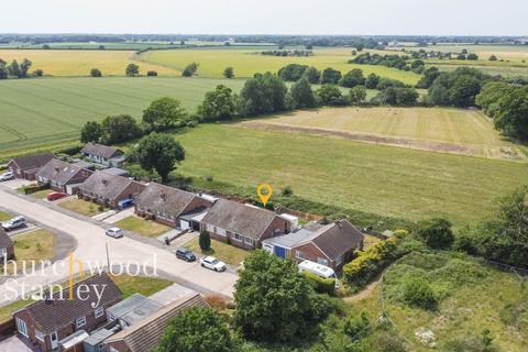 Woodlands, Great Oakley, CO12 2 bed semi
