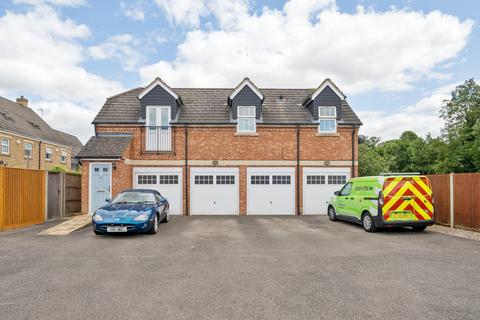 Weavers Orchard, Arlesey, SG15 2 bed apartment for sale