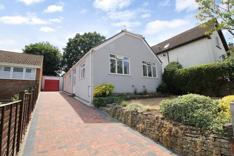 Waverley Road,  Farnborough, GU14 4 bed detached house for sale