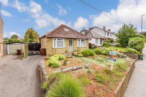 Sutton Road, Maidstone ME15 2 bed detached bungalow for sale