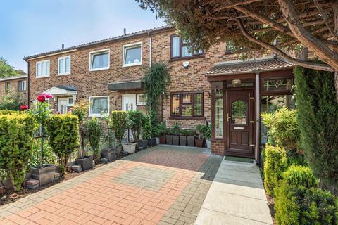Star Lane, London 3 bed terraced house for sale
