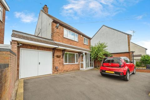St Godwalds Road, Bromsgrove B60 4 bed detached house for sale