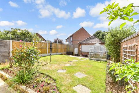 Haskard Close, Folkestone CT18 4 bed detached house for sale