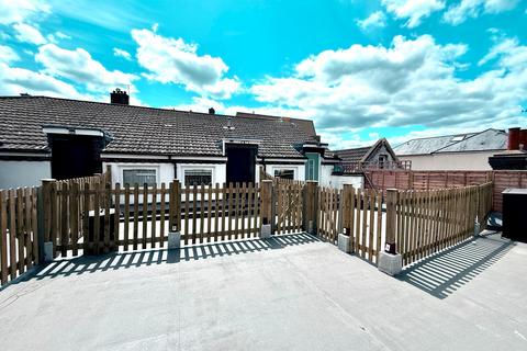 Leatherhead 1 bed apartment for sale