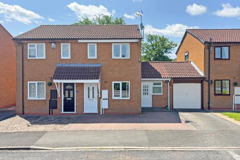 2 bedroom semi-detached house for sale