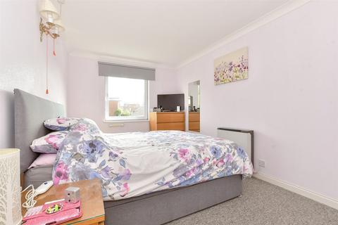 Homewight House, Newport PO30 2 bed flat for sale