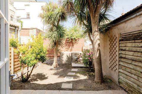 St Werburghs, Bristol BS2 1 bed flat for sale
