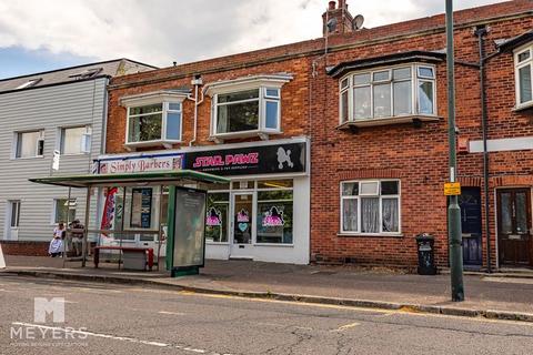 Wimborne Road, Moordown, BH9 2 bed apartment for sale
