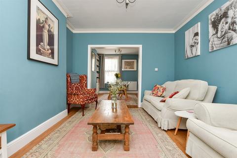 Ramsgate Road, Margate CT9 3 bed end of terrace house for sale