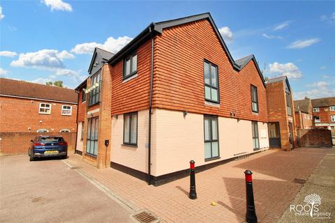 West Berkshire RG14 1 bed apartment for sale