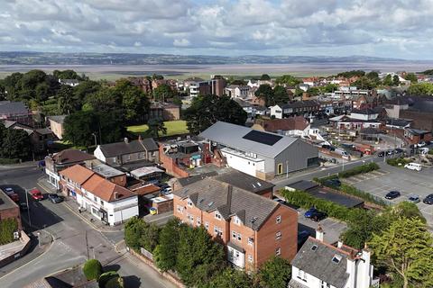 Pye Road, Heswall, Wirral 2 bed apartment for sale
