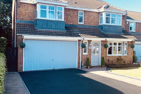30 Snowdrop Close, Stockton
