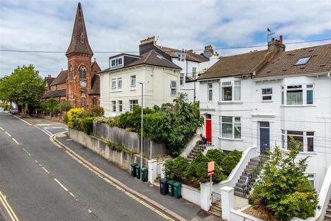 Old Shoreham Road, Brighton 1 bed apartment for sale