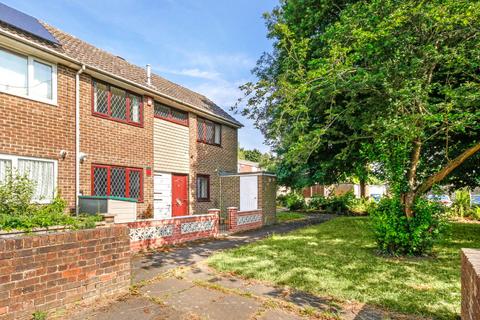 Viking, Bracknell RG12 4 bed semi