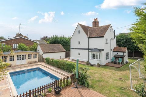 School Lane, Sittingbourne ME9 4 bed detached house for sale