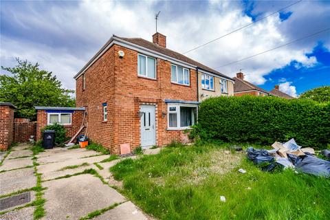 Sutcliffe Avenue, Grimsby... 3 bed semi