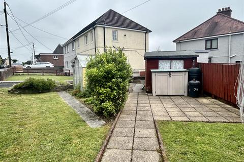Thomas Avenue, Ponthenry, Llanelli 3 bed semi
