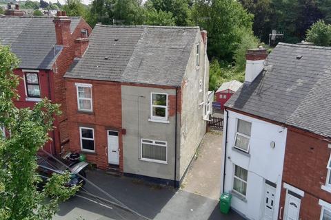8 Bancroft Street, Nottingham... 3 bed semi