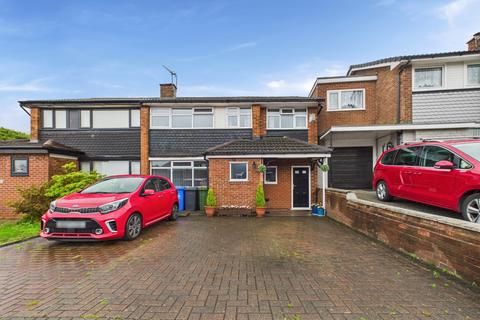 St. Michaels Road, Hyde, Cheshire, SK14 5 bed semi