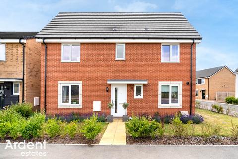 Sunderland Ave, Maldon 3 bed detached house for sale