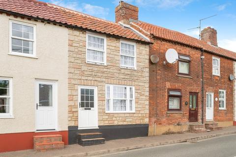 Holt Road, Fakenham NR21 2 bed terraced house for sale