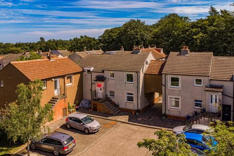 59 Bonaly Rise, Colinton, Edinburgh... 3 bed flat for sale