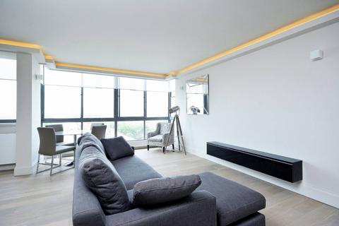 Cambridge Square, Hyde Park Estate... 2 bed flat for sale