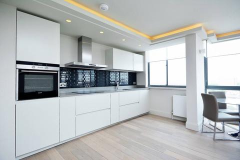 Cambridge Square, Hyde Park Estate... 2 bed flat for sale
