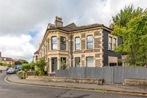 Waverley Road, Bristol BS6 5 bed semi