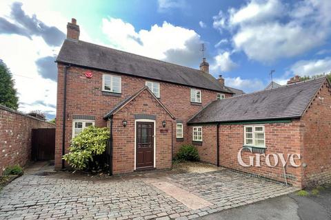 Holy Cross Green, Clent, Stourbridge 3 bed detached house for sale