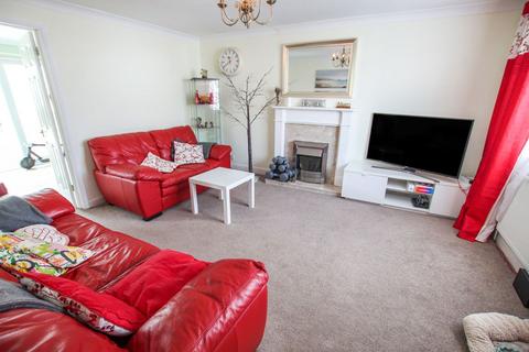 Merlin Close, Sittingbourne 4 bed detached house for sale