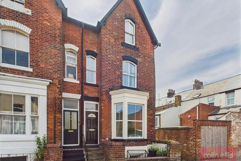 Murray Street, Scarborough 1 bed maisonette for sale