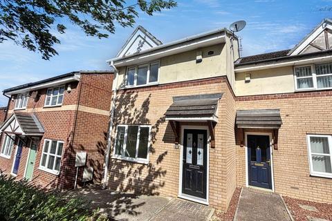 Chapel court, Newcastle upon Tyne... 3 bed semi