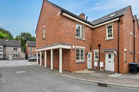 Taylor Court, Ashbourne, DE6 2 bed maisonette for sale