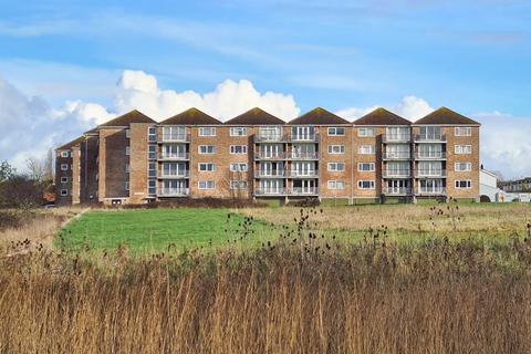 Gale Moor Avenue, Gosport PO12 2 bed apartment for sale
