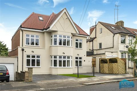 Beaconsfield Road, London, N11 3 bed apartment for sale