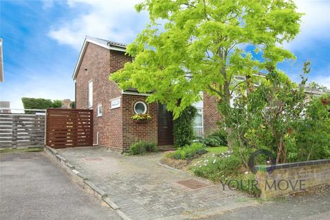 Severn Way, Bedfordshire MK41 3 bed semi