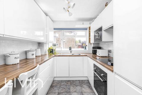 Findon Court, Croydon CR0 1 bed flat for sale